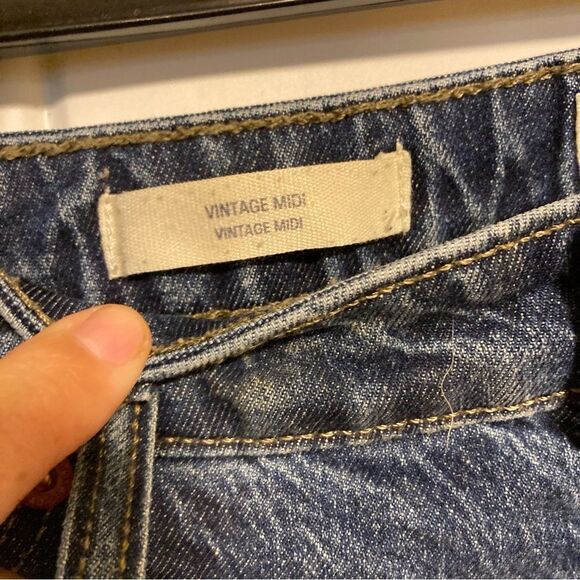 UNIVERSAL THREAD Goods Co Jean Shorts Vintage Midi Cut Offs Womens 6/28R - Picture 7 of 13